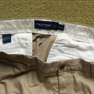 Polo Golf Ralph Lauren men pants. Size 34/32. Color khaki.
